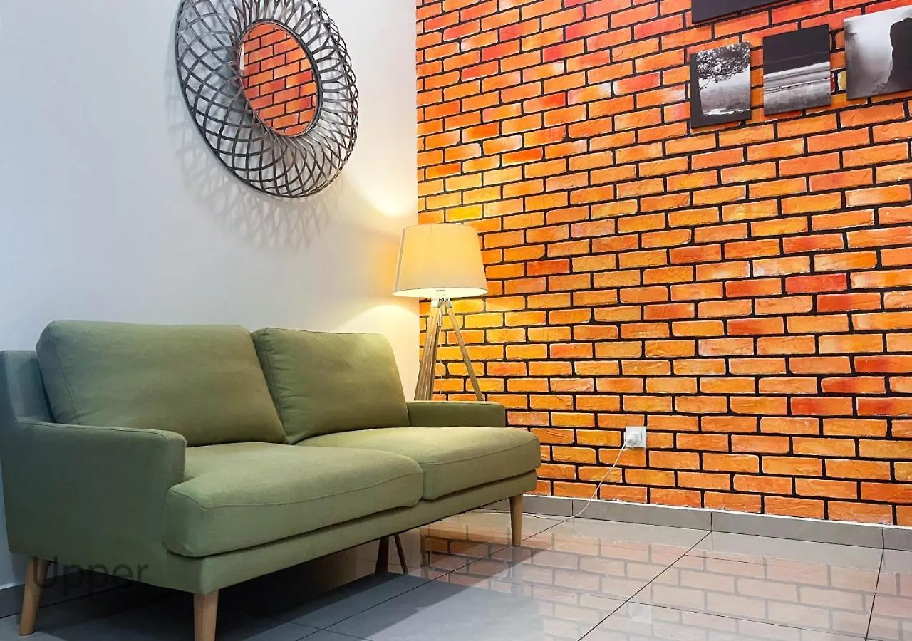 Upper Residence Homestay In Ujong Pasir Melaka, 4 Bedrooms, 14Pax Apartment Malacca